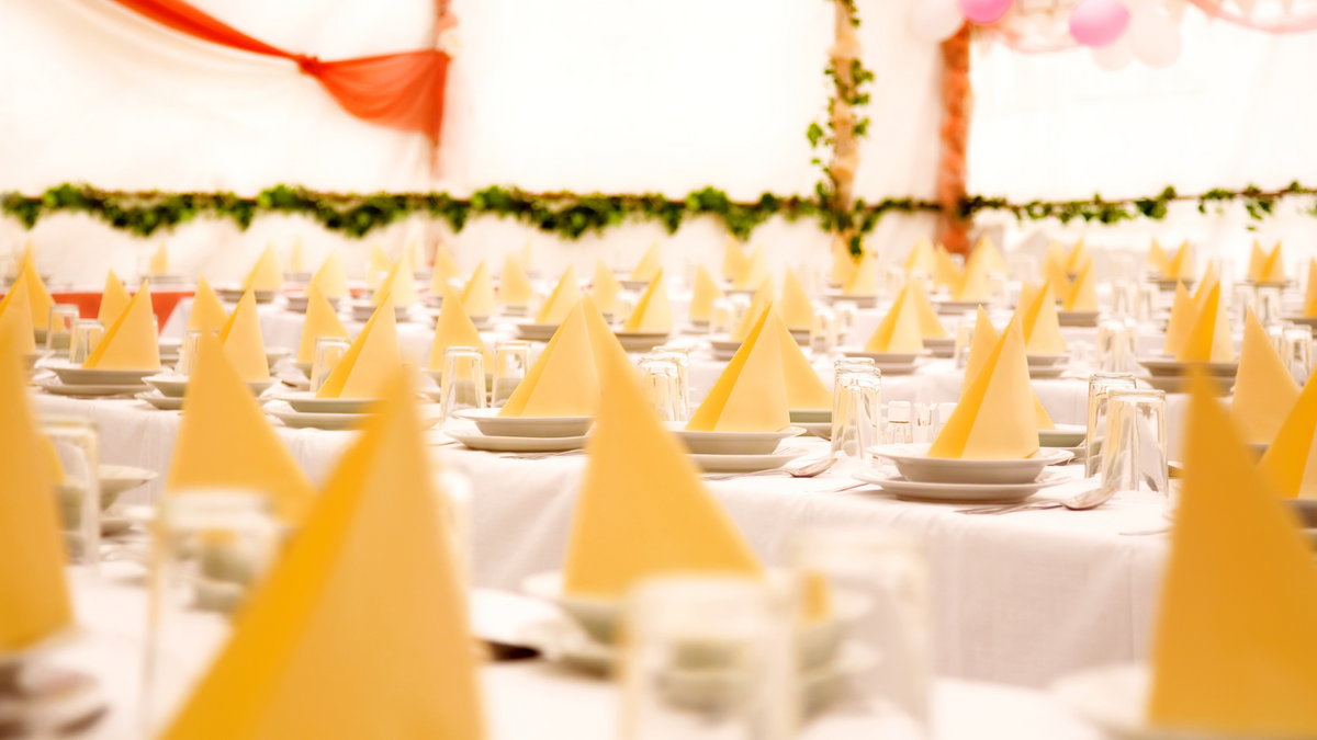 Corporate Events Done Right: Impress Clients & Colleagues with the Perfect Setup