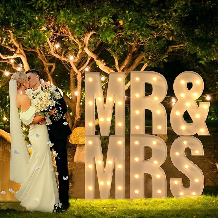 Mr & Mrs Marquee