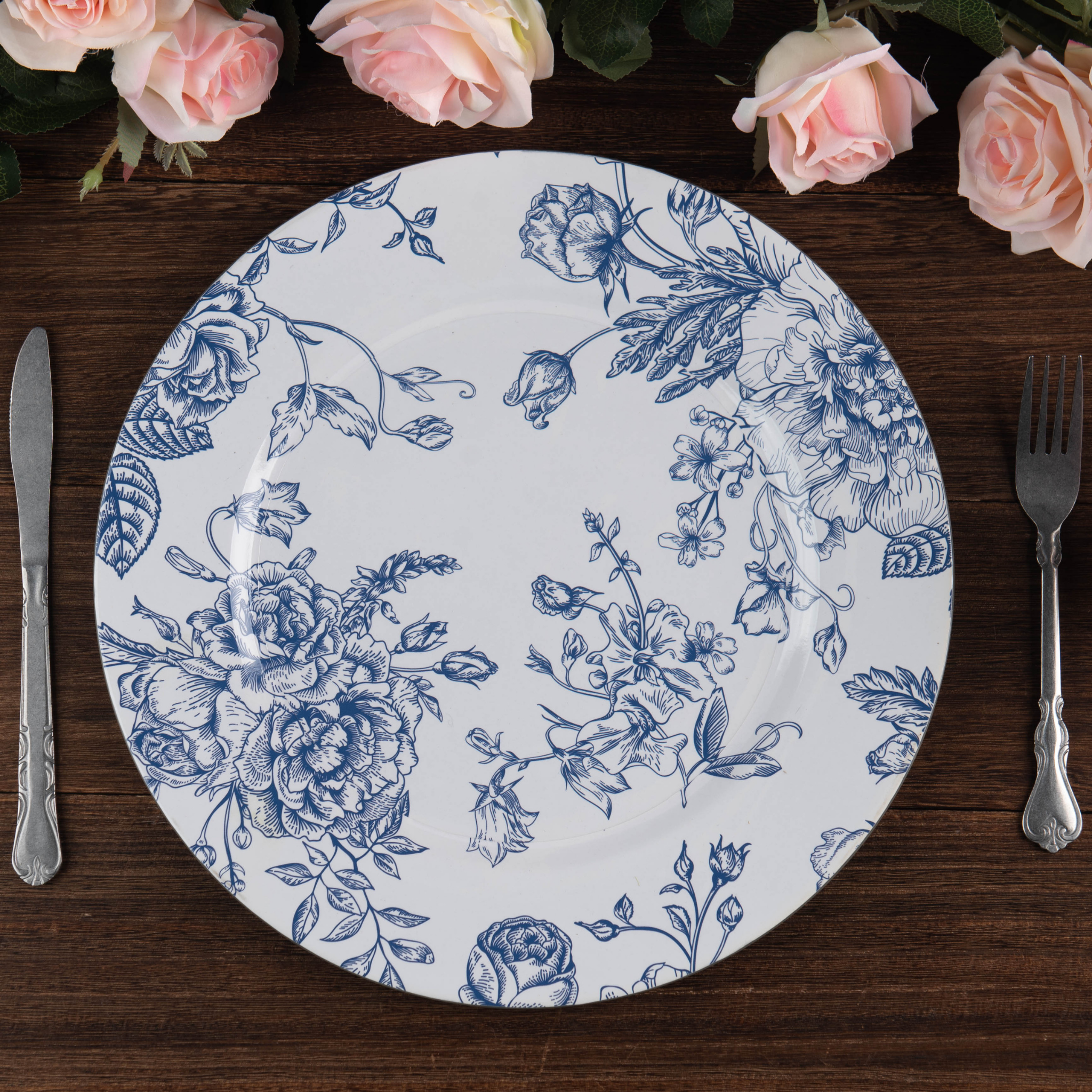 https://cdn.shopify.com/s/files/1/0042/0390/5136/files/FrenchToileAcrylicChargerPlate-Blue3.png?v=1744630067