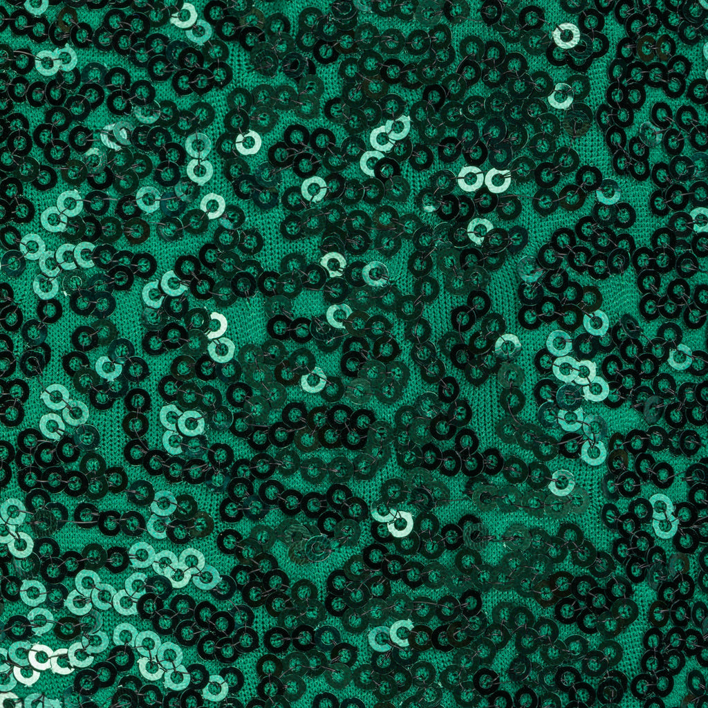 https://cdn.shopify.com/s/files/1/0042/0390/5136/products/Glitz-Sequin-Spandex-CU-Emerald-Green_332dfd90-bd23-440c-b106-99c461654927.jpg?v=1587677467