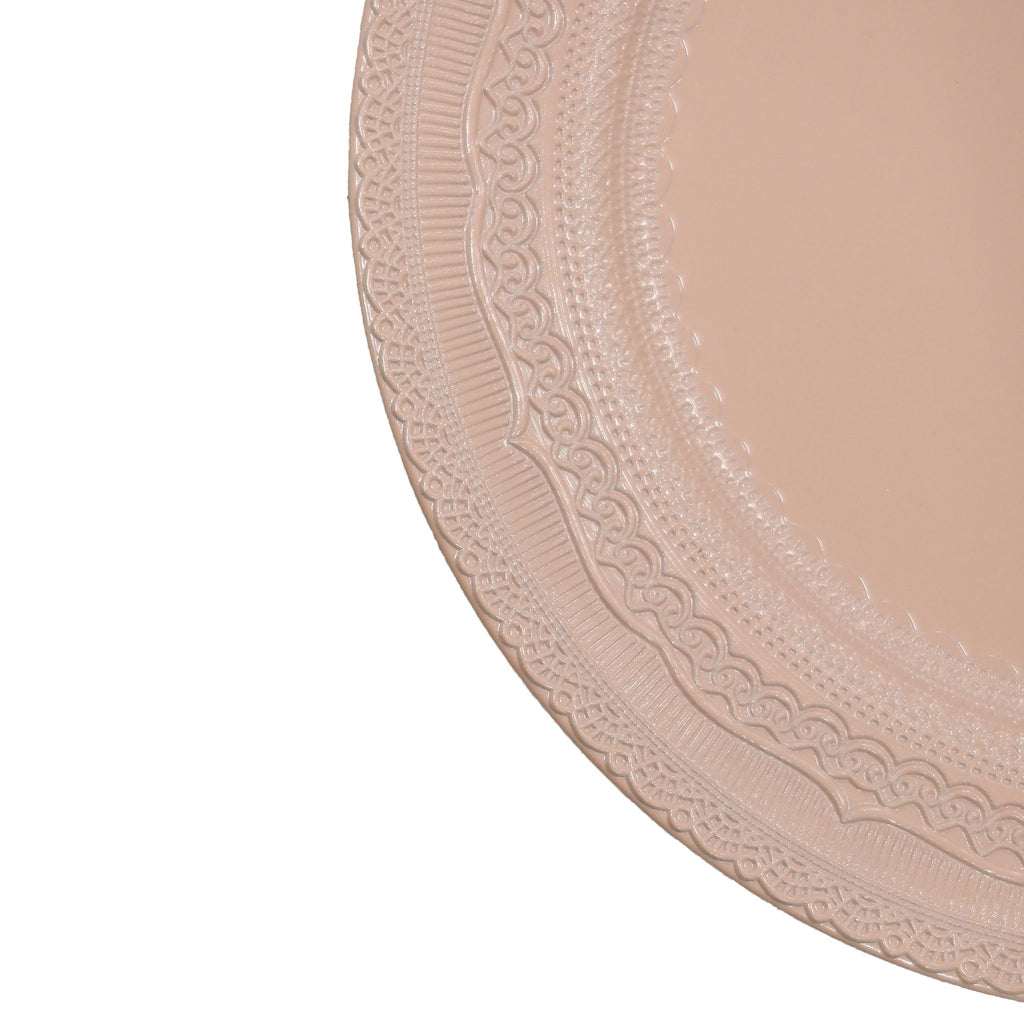 https://cdn.shopify.com/s/files/1/0042/0390/5136/files/Lace-Embossed-Acrylic-Plastic-Charger-Plate-Pink-Blush-edge-CU.jpg?v=1767135766