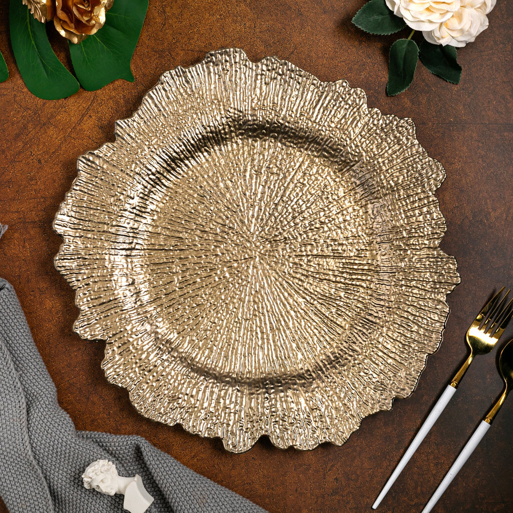https://cdn.shopify.com/s/files/1/0042/0390/5136/files/Reef-Acrylic-Charger-plate-Champagne-2.jpg?v=1744805247