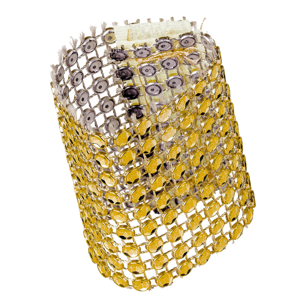https://cdn.shopify.com/s/files/1/0042/0390/5136/files/Rhinestone-Velcro-Sash-Clip-Napkin-Ring-Gold_85b0f215-dab6-43d5-8d73-2a53dba8e036.jpg?v=1744286607