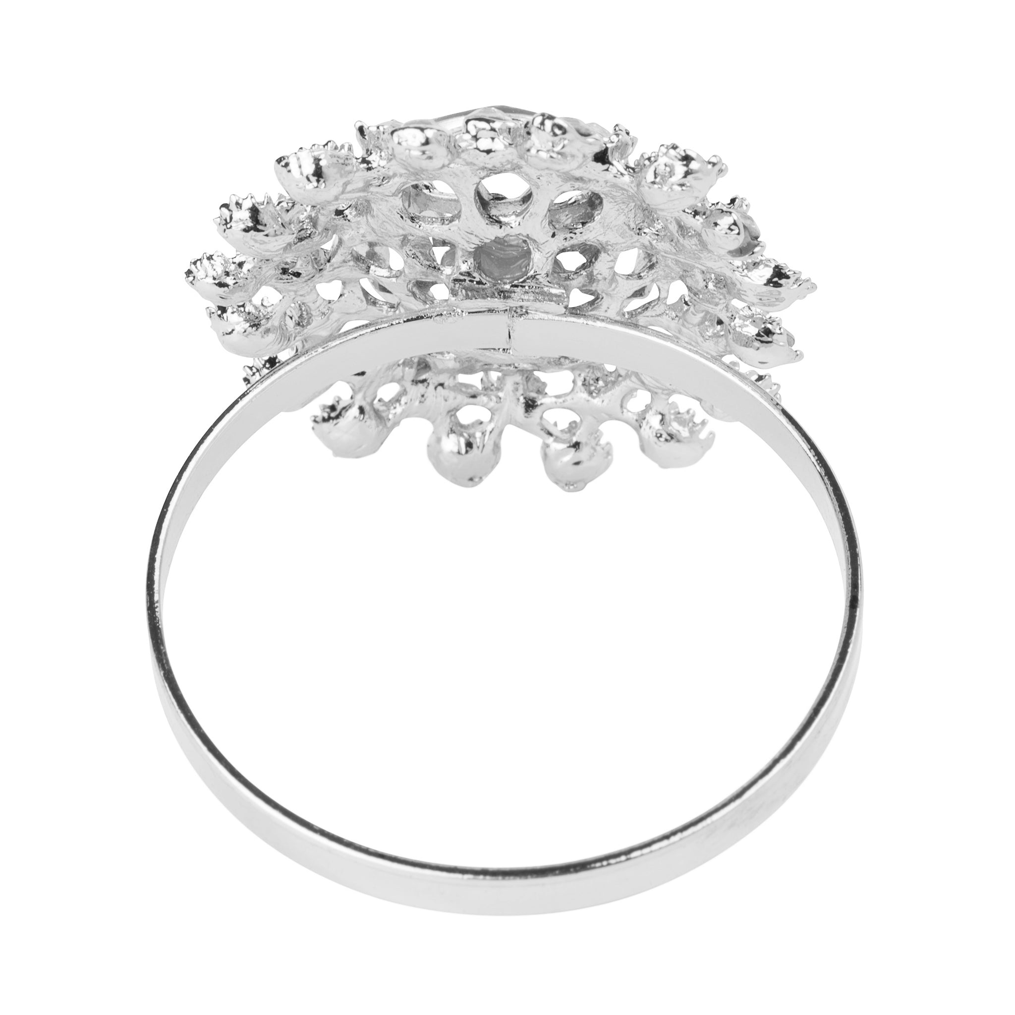 https://cdn.shopify.com/s/files/1/0042/0390/5136/files/Royal-Diamond-Napkin-Ring-Silver-Back.jpg?v=1718820615