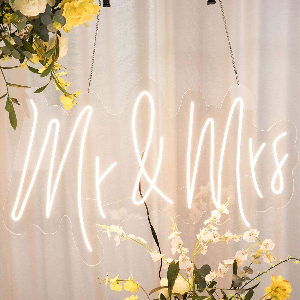 33" Mr and Mrs Neon Light Sign Warm White