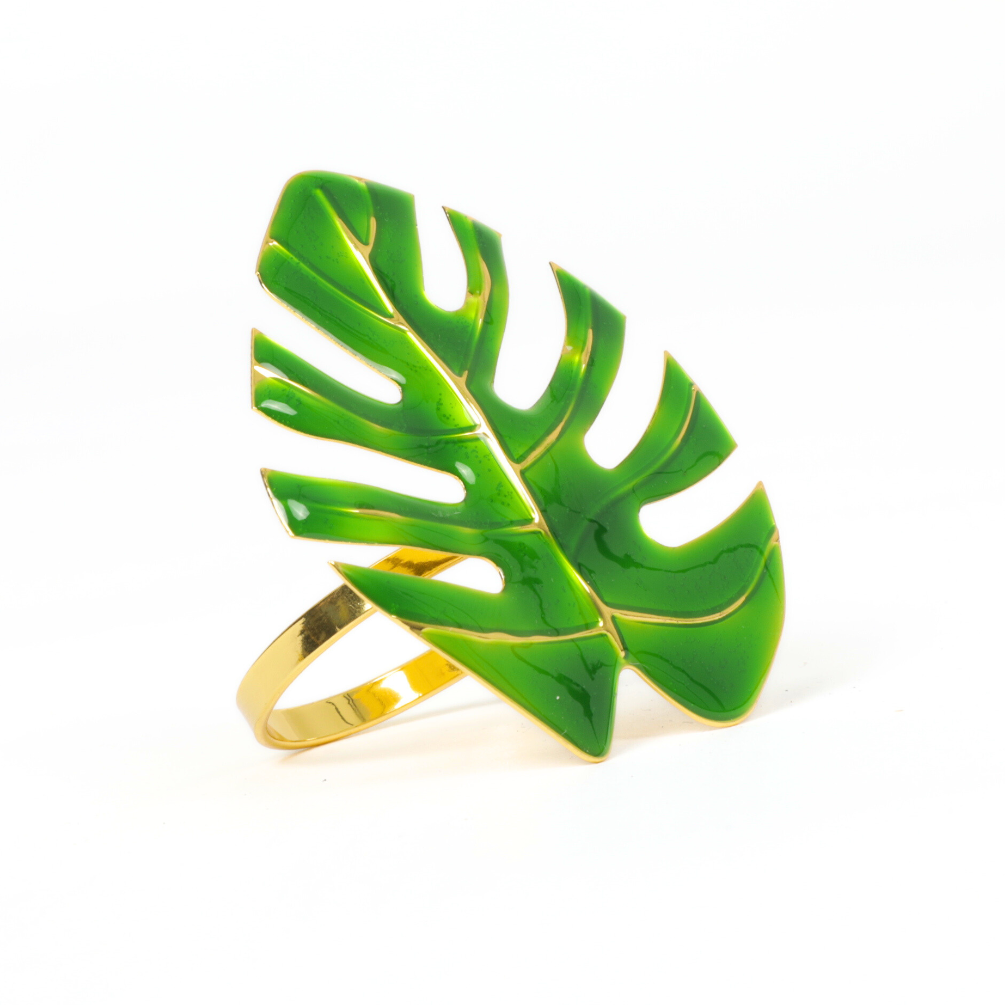 https://cdn.shopify.com/s/files/1/0042/0390/5136/files/green-monstera-leaf-napkin-ring4.png?v=1772119802