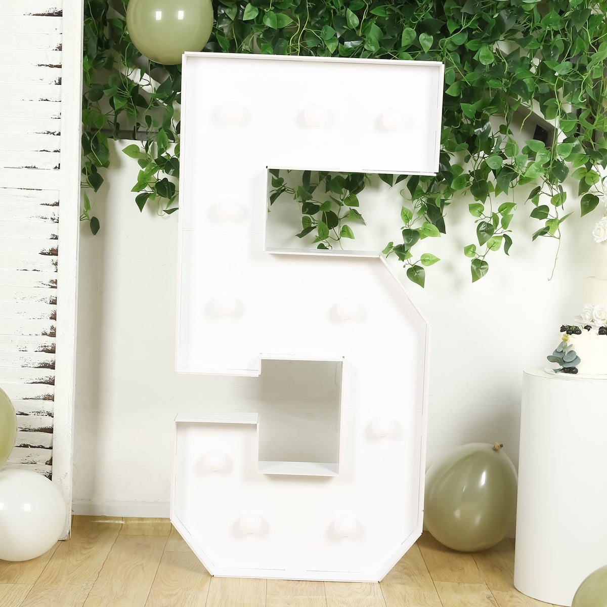 Giant 4ft Marquee Light Up Number 5 White