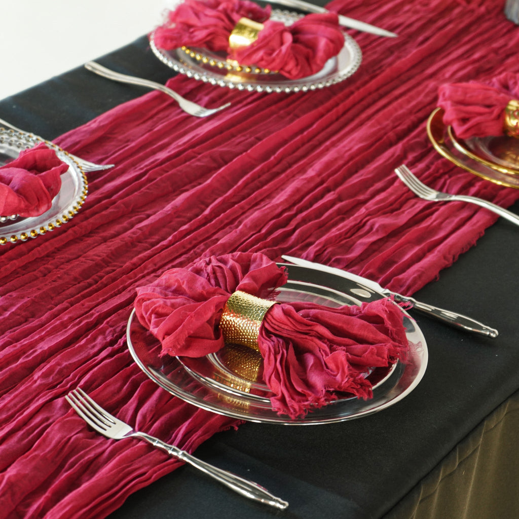 https://cdn.shopify.com/s/files/1/0042/0390/5136/products/premium-cheesecloth-table-runner-burgundy2.jpg?v=1744687605